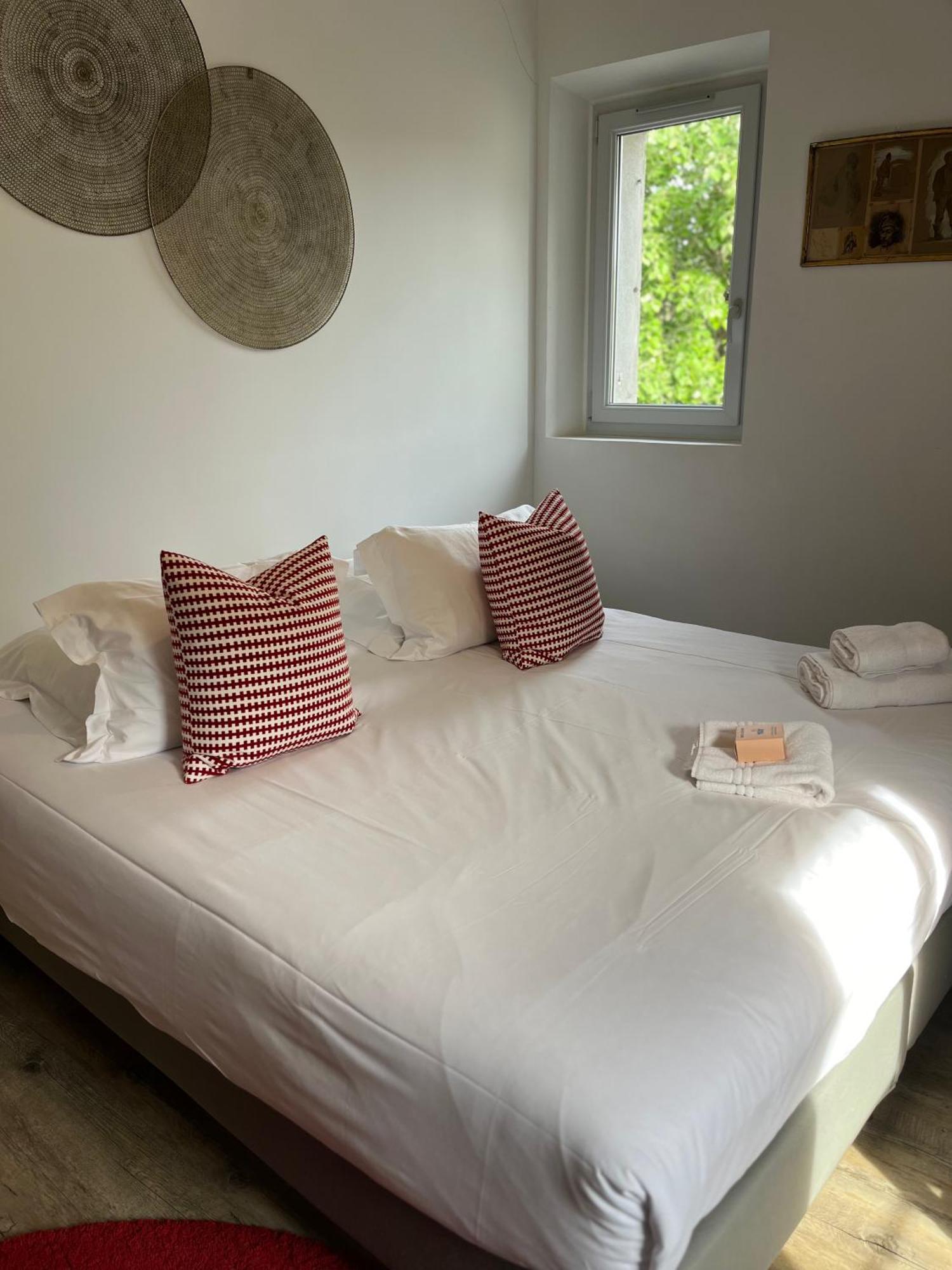 Villavos- Le Bocage Cassis Bagian luar foto